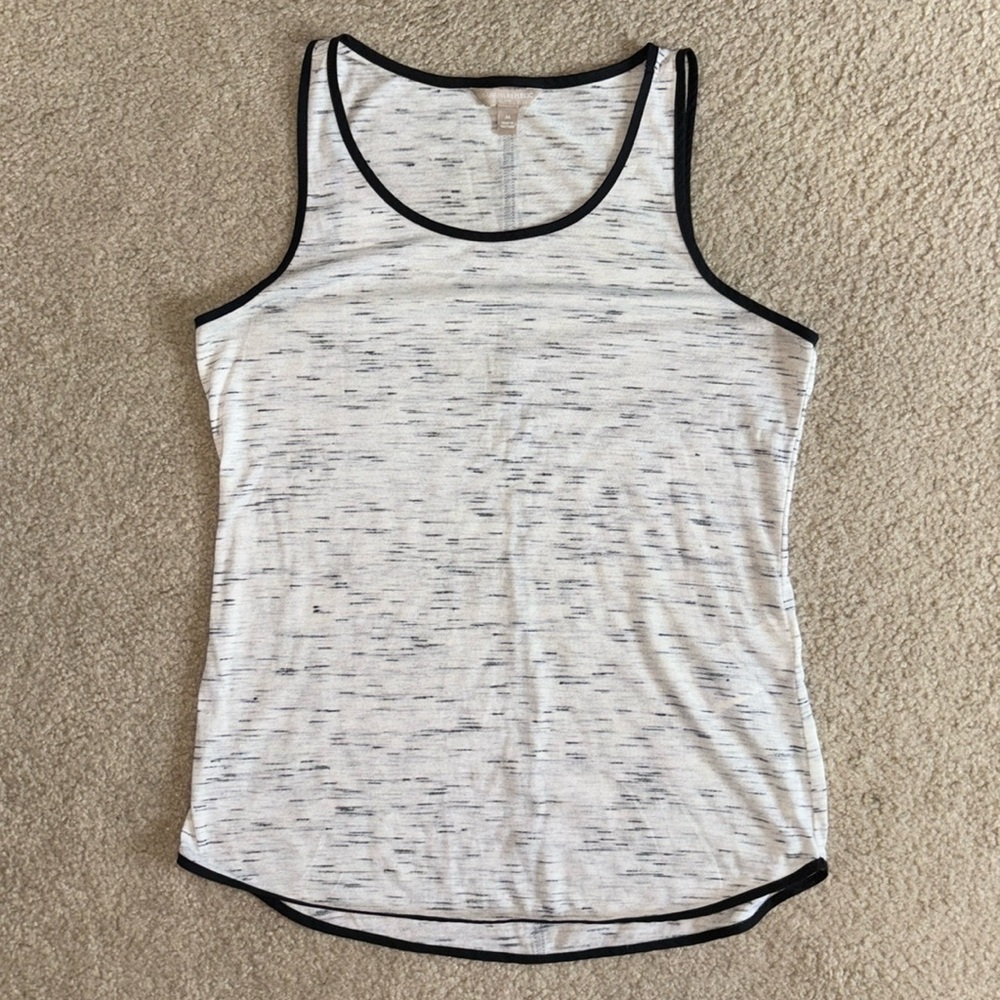 Banana Republic Women’s Tank Top, Size Medium, Great Condition!